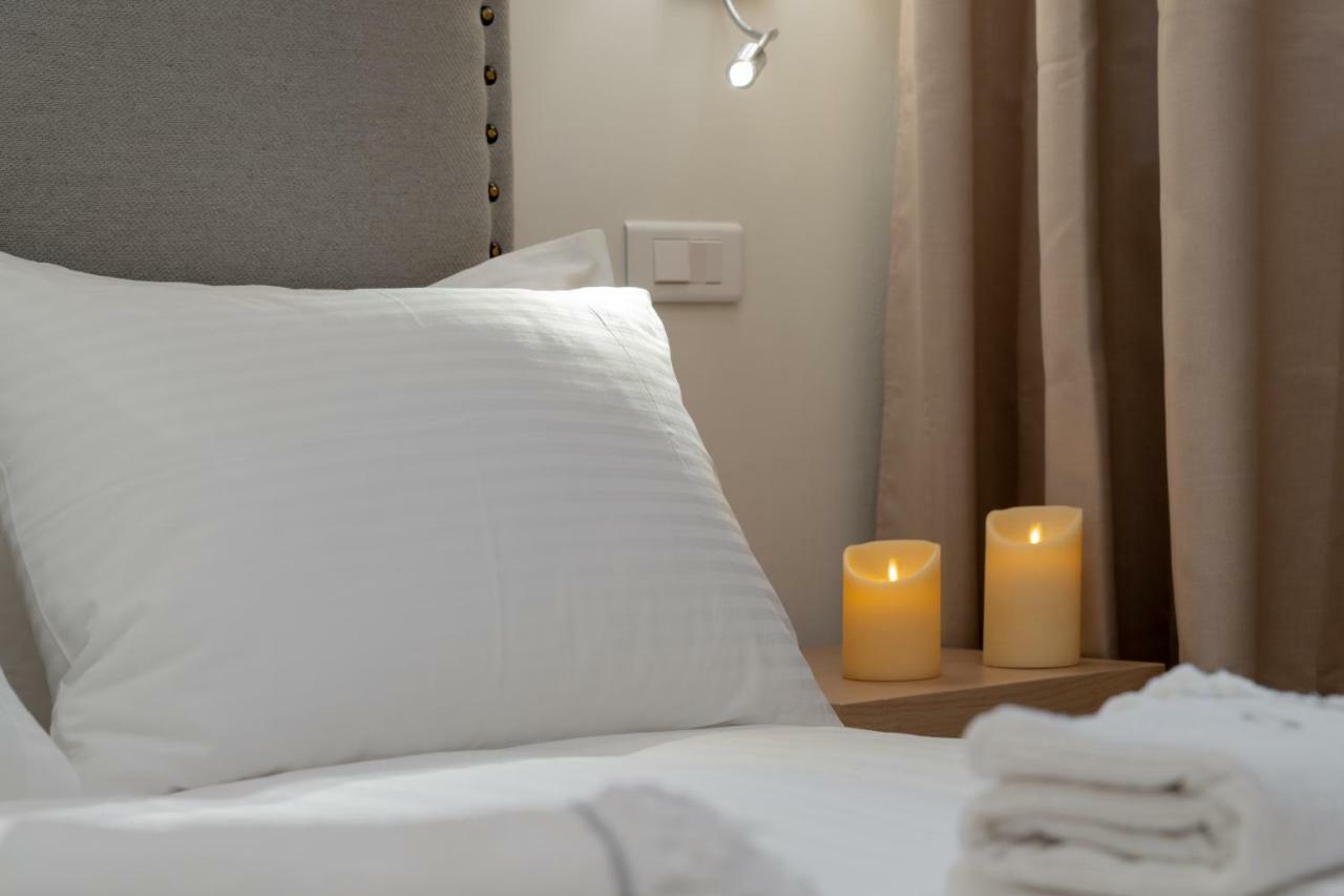 Porto Vecchio Luxury Suites Spétses Exterior foto