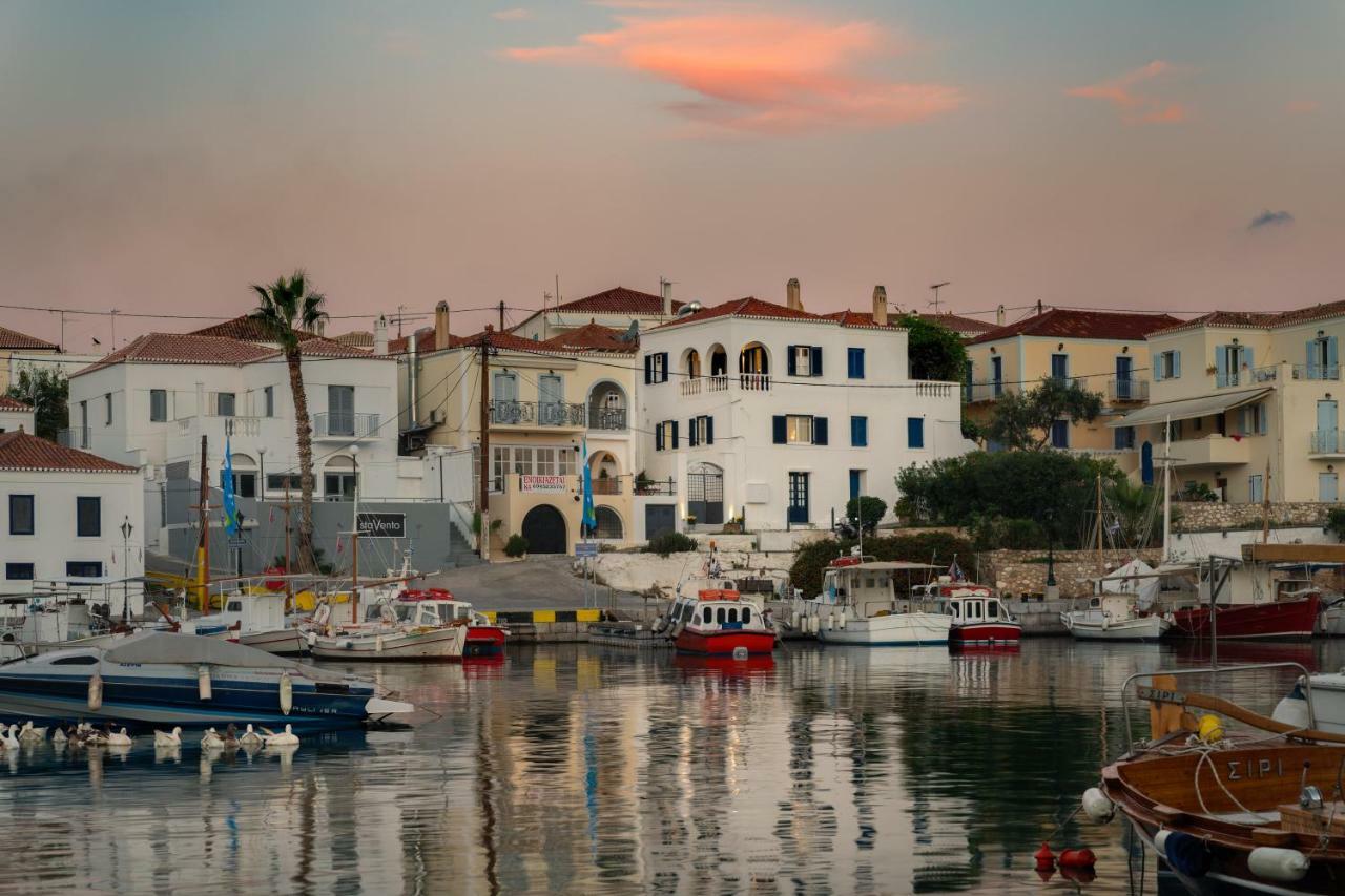Porto Vecchio Luxury Suites Spétses Exterior foto